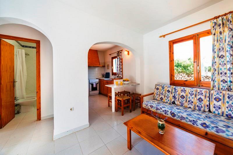 Апартаменты Casas Menorquinas Кала-Бланка Экстерьер фото