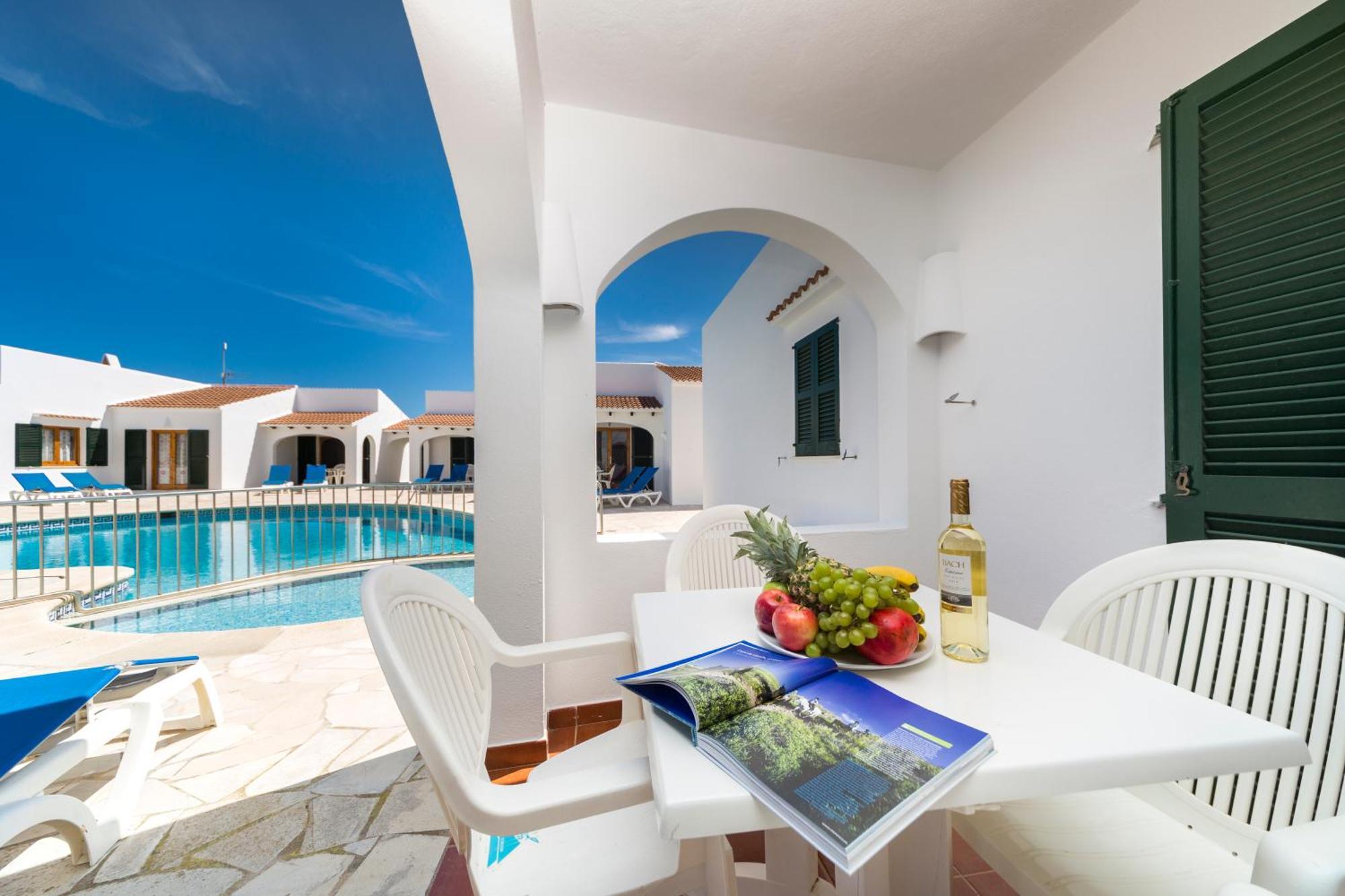 Апартаменты Casas Menorquinas Кала-Бланка Экстерьер фото