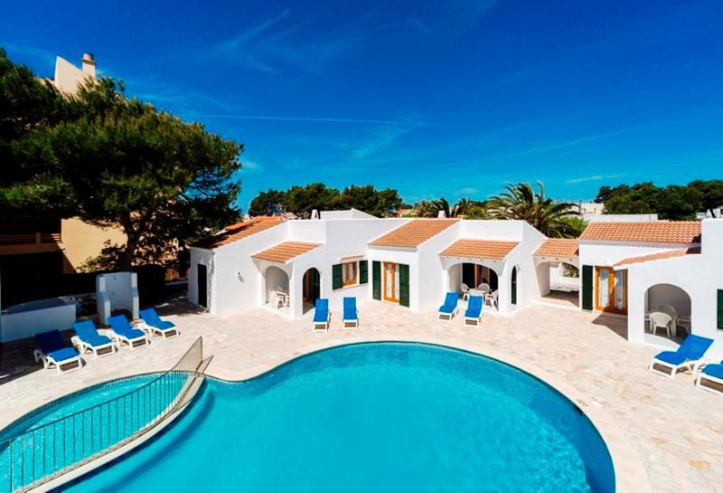 Апартаменты Casas Menorquinas Кала-Бланка Экстерьер фото